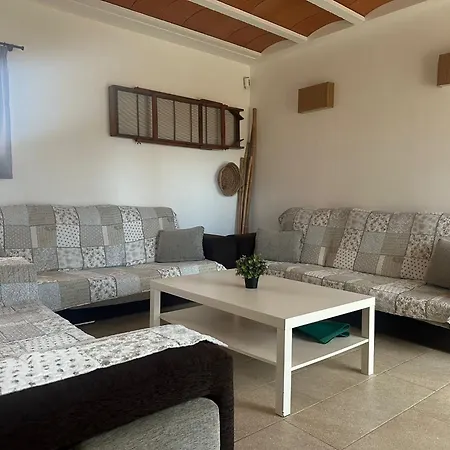Mas Dauden Guest House Tortosa Exterior photo